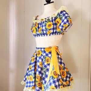 Malicious designs sunflower cottagecore crop top